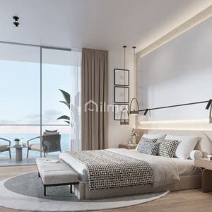 Property in Carre d'Or