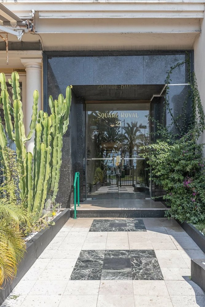 Property photo in Carre d'Or