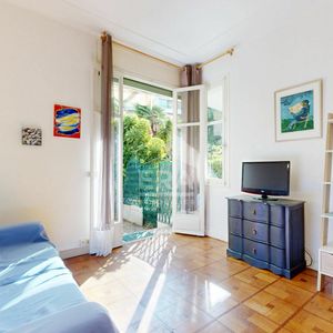Property in Carre d'Or
