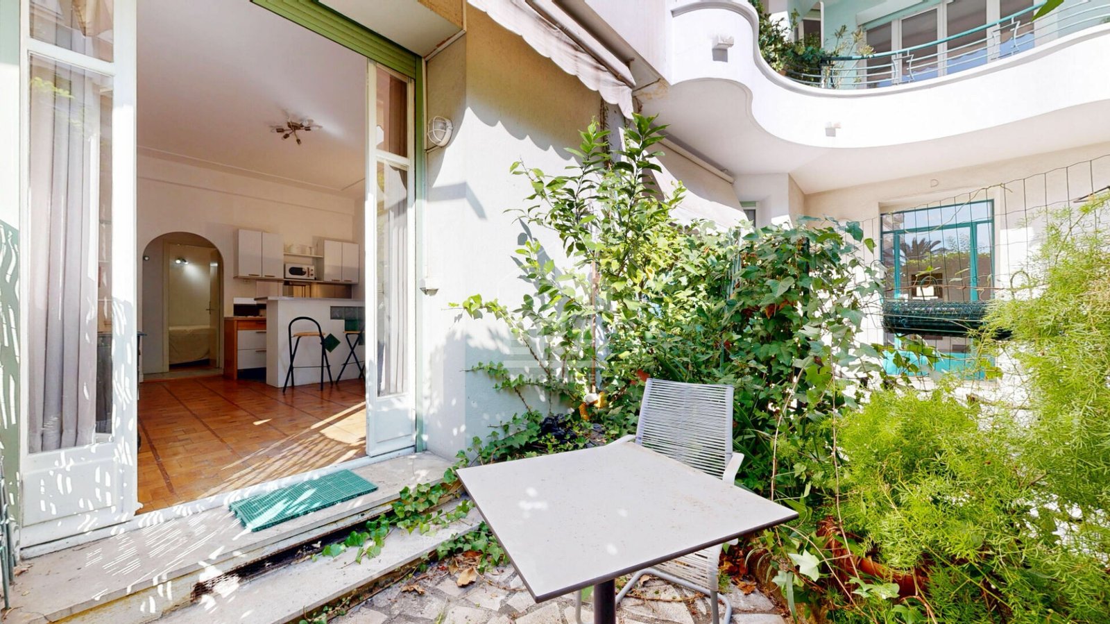 Property photo in Carre d'Or