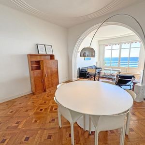 Property in Carre d'Or