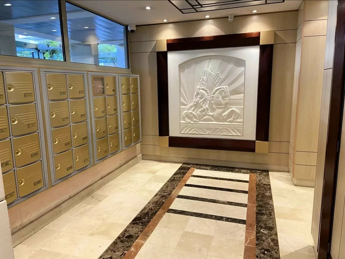 Property photo in Carre d'Or