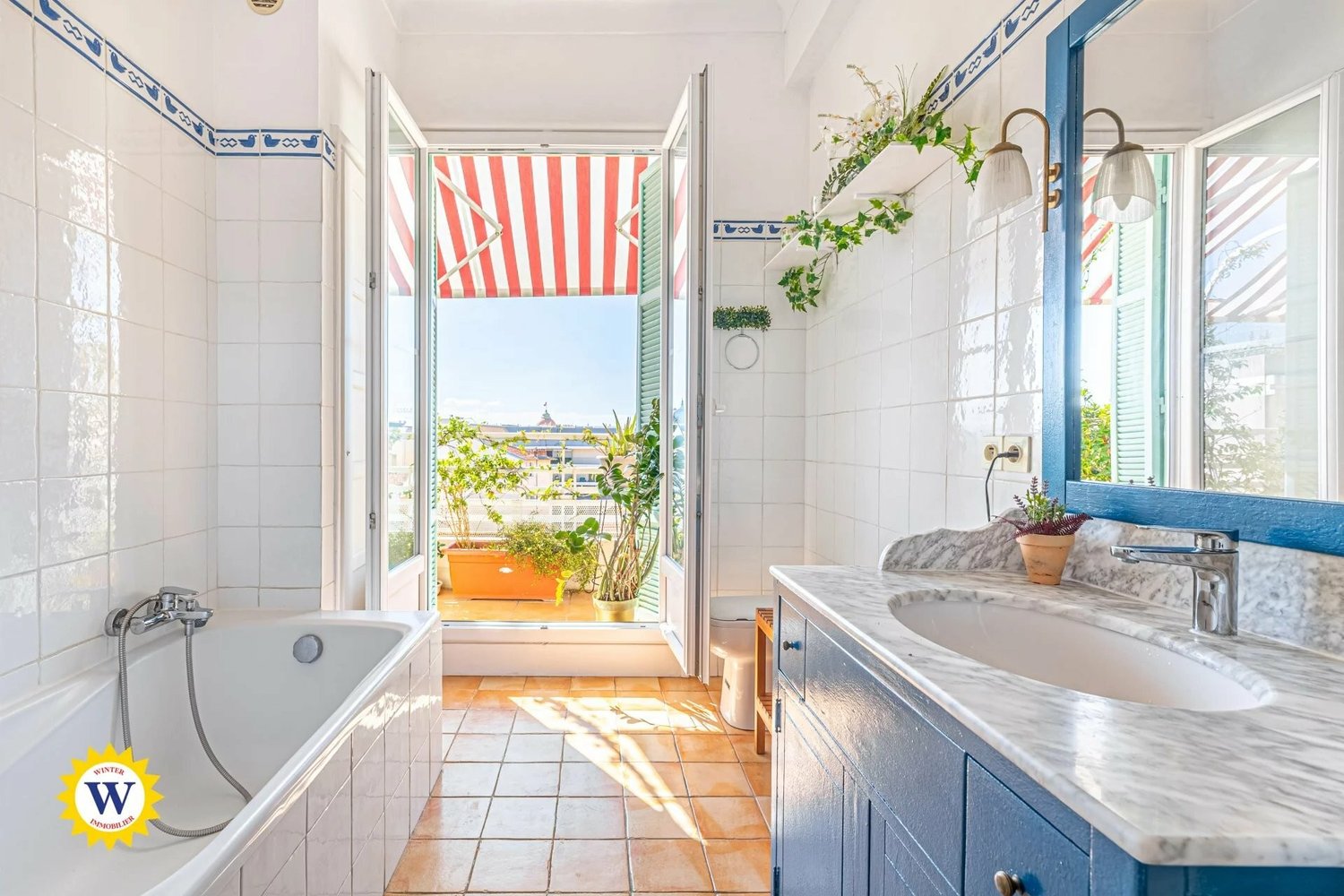 Property photo in Carre d'Or