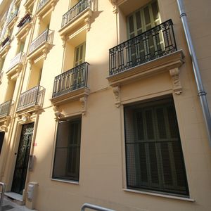 Property in Carre d'Or