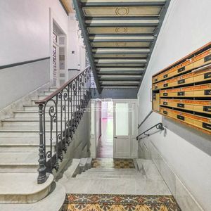 Property in Carre d'Or