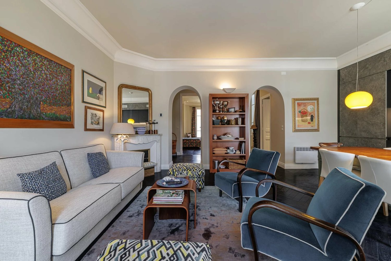 Property photo in Carre d'Or