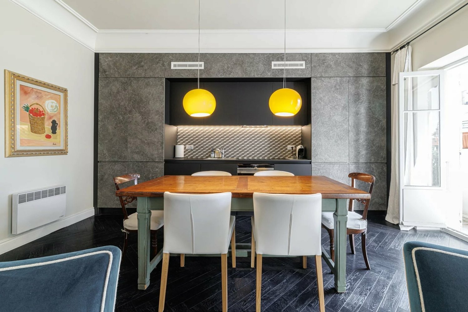 Property photo in Carre d'Or