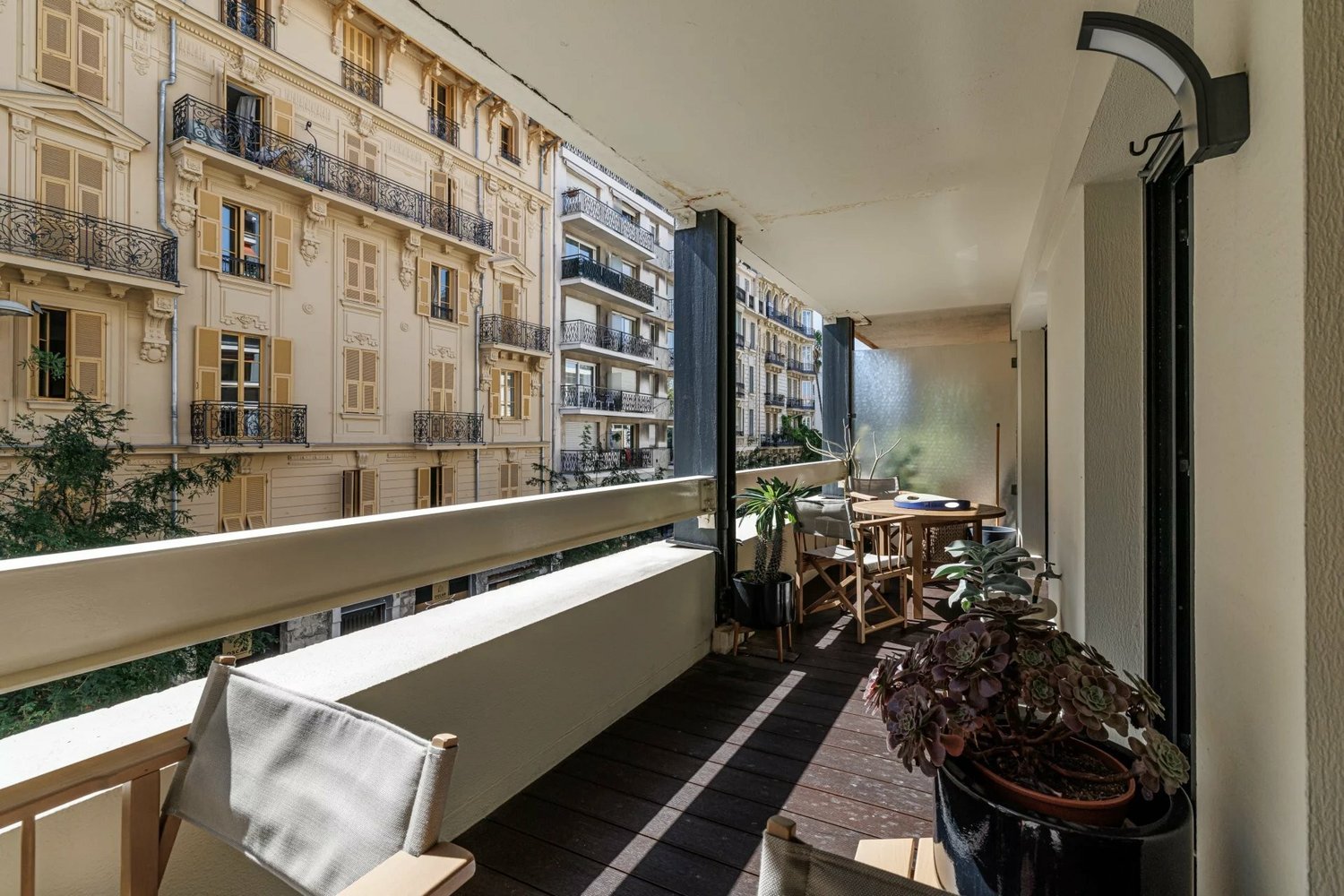 Property photo in Carre d'Or