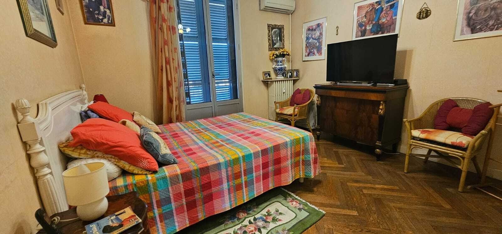 Property photo in Carre d'Or