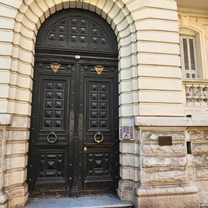 Property in Carre d'Or