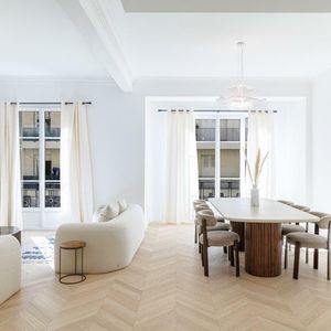 Property in Carre d'Or