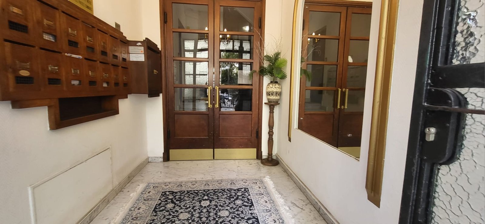 Property photo in Carre d'Or