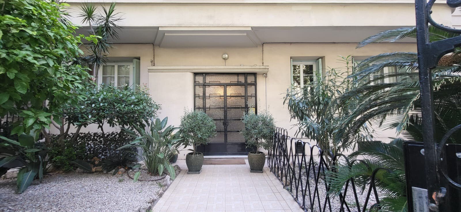 Property photo in Carre d'Or