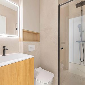 Property in Carre d'Or