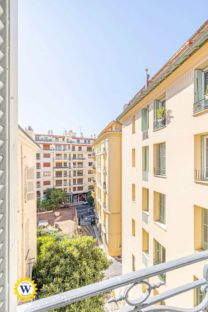 Property photo in Carre d'Or