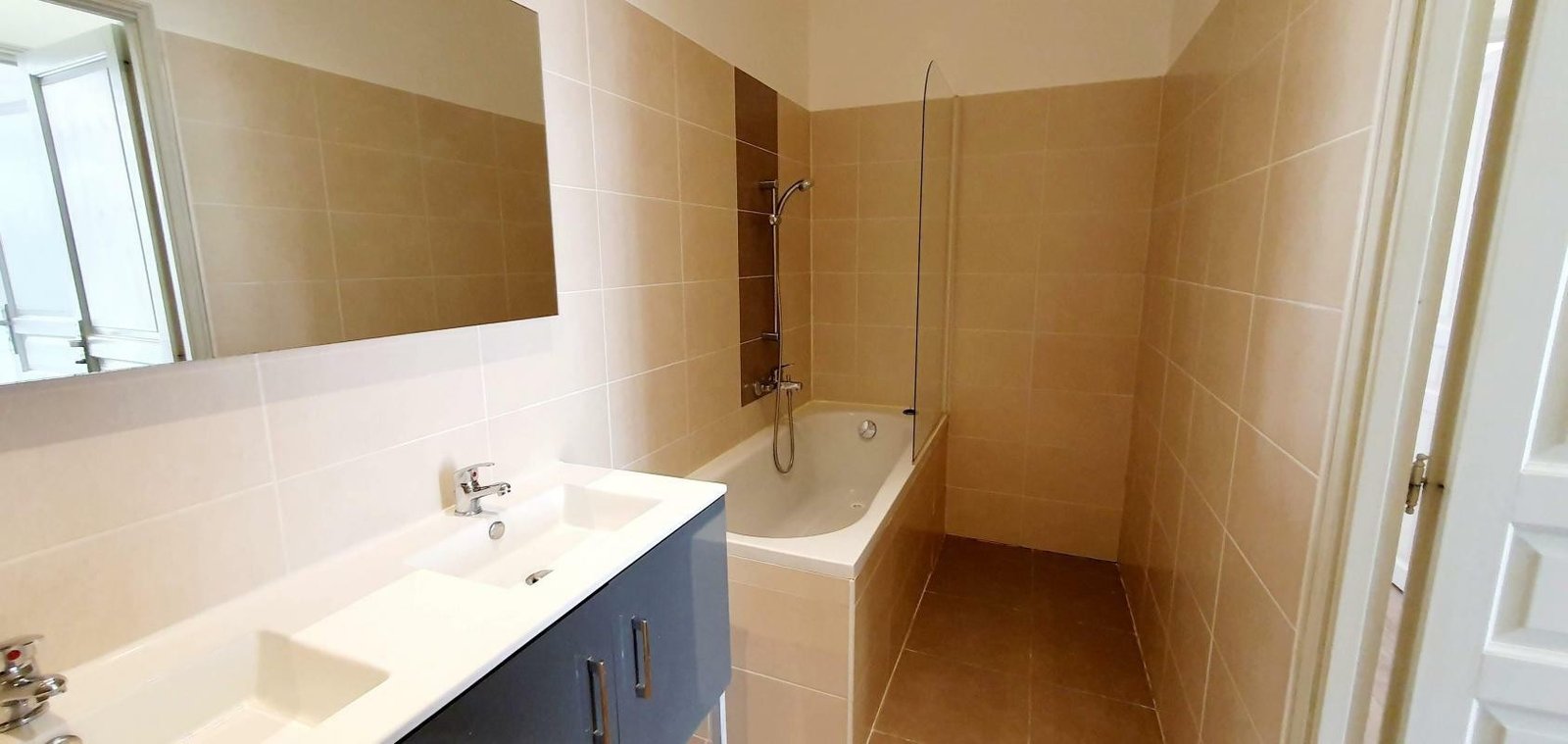 Property photo in Musicians Quarter