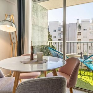 Property in Musicians Quarter