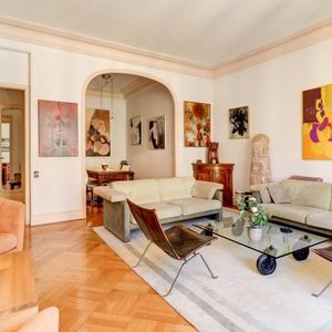 Property in Musicians Quarter