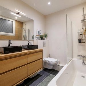 Property in Musicians Quarter