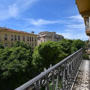 Property in Musicians Quarter