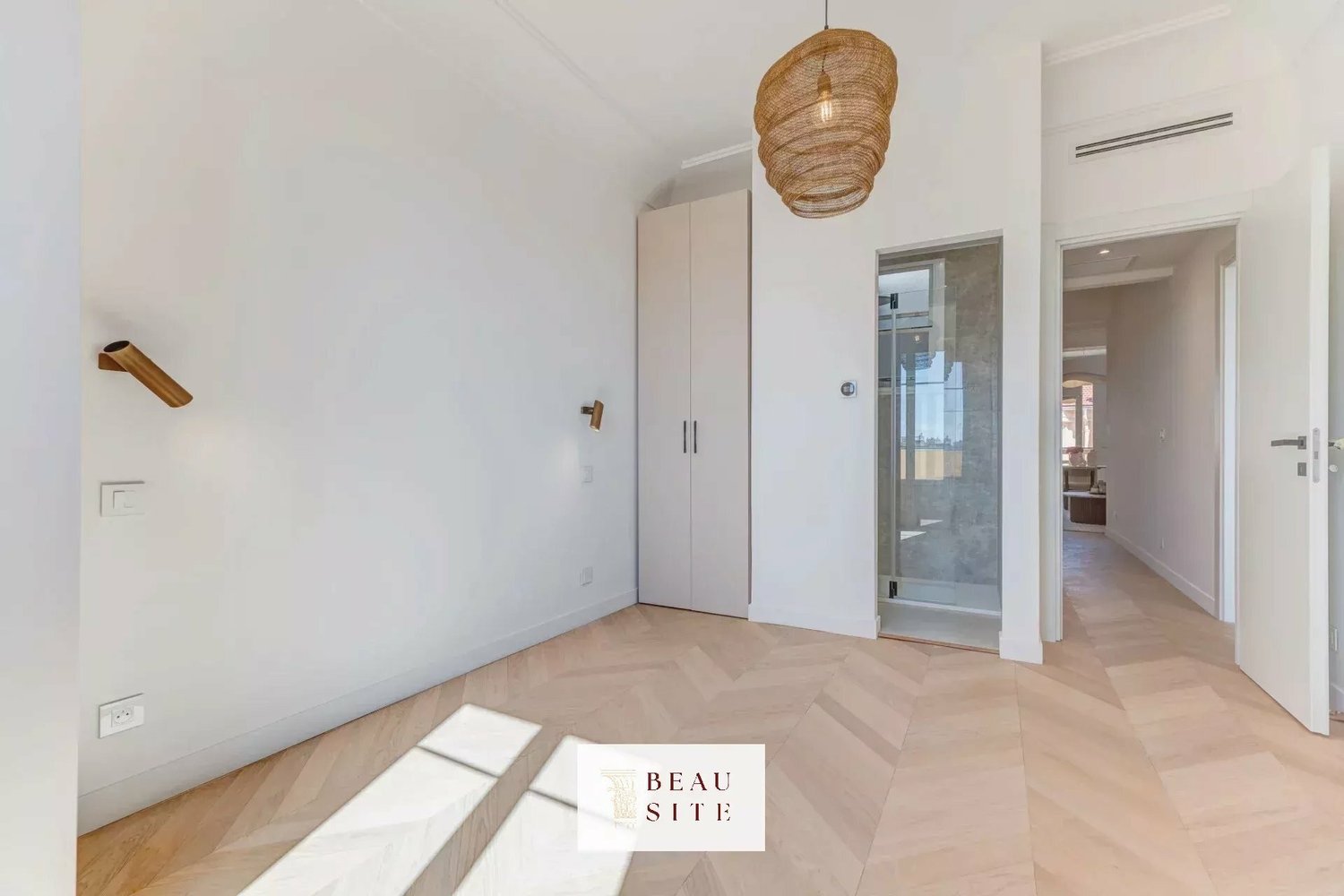 Property photo in Musicians Quarter