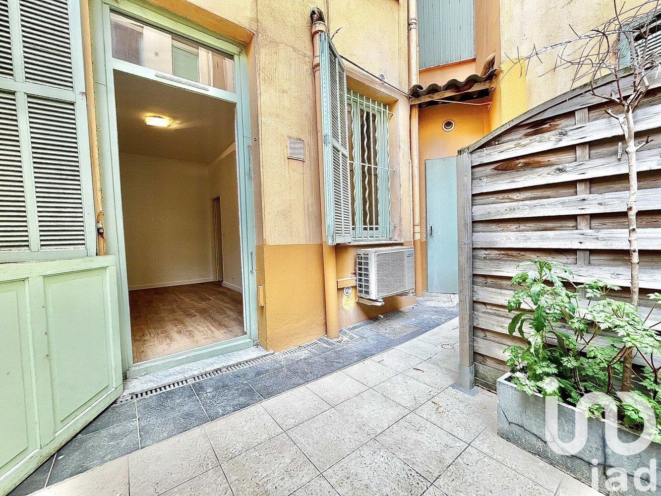 Property photo in Port