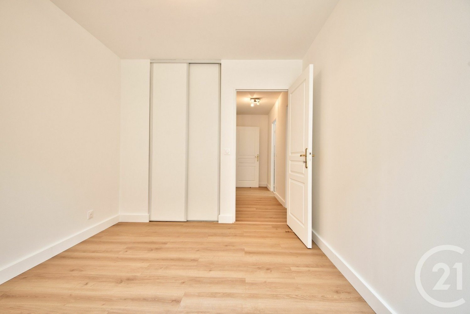 Property photo in Port