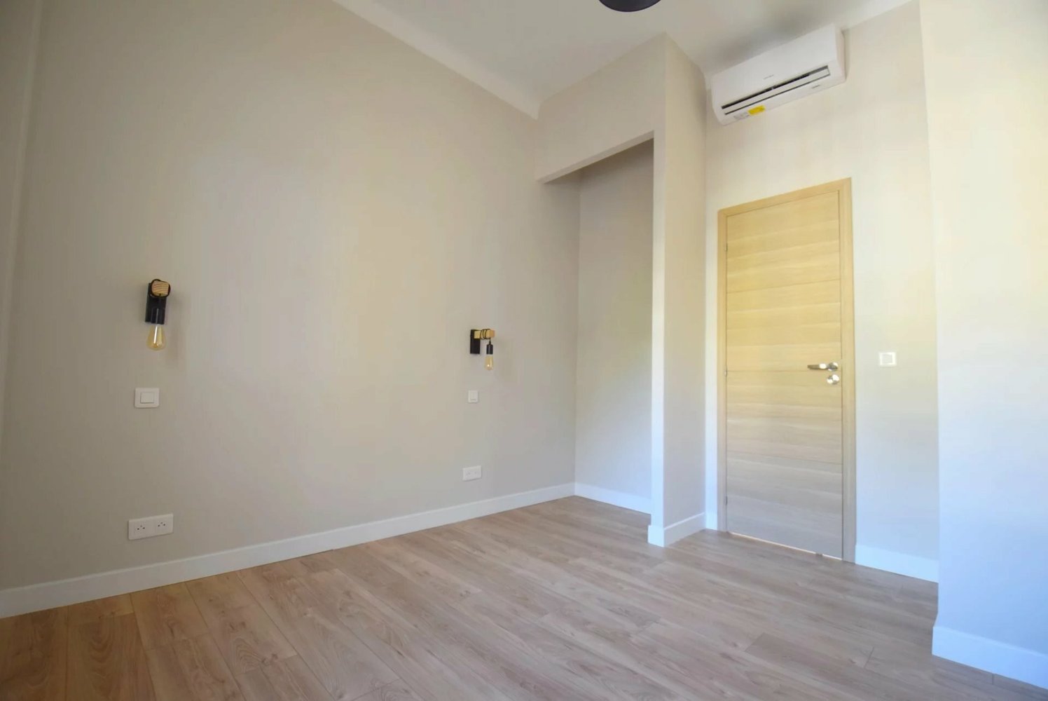 Property photo in Port