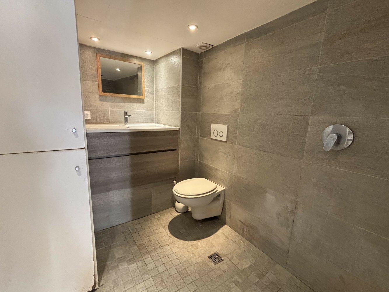 Property photo in Port