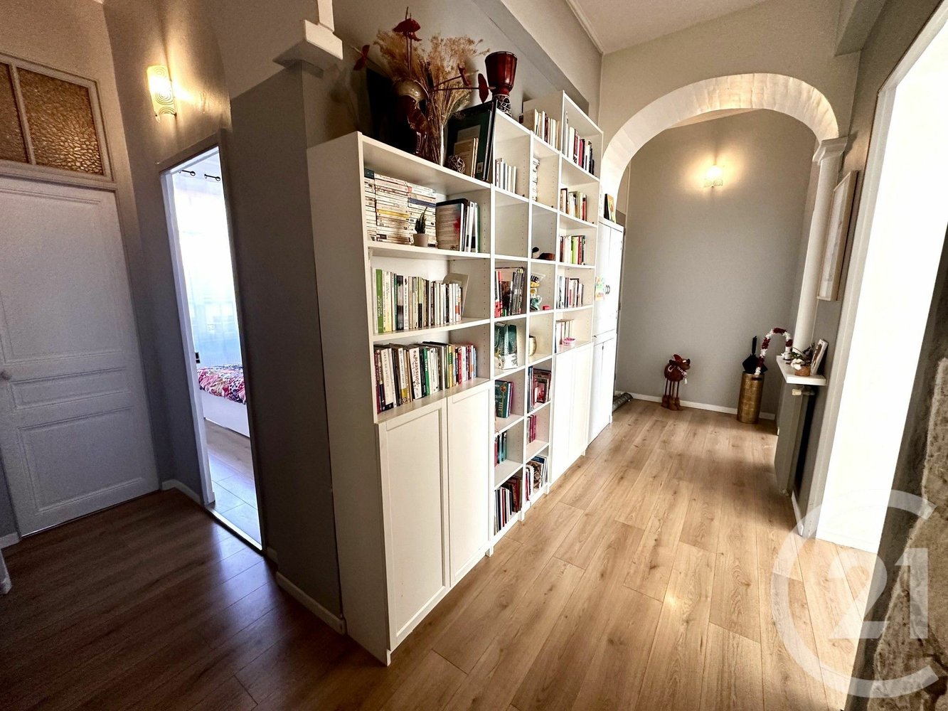 Property photo in Port