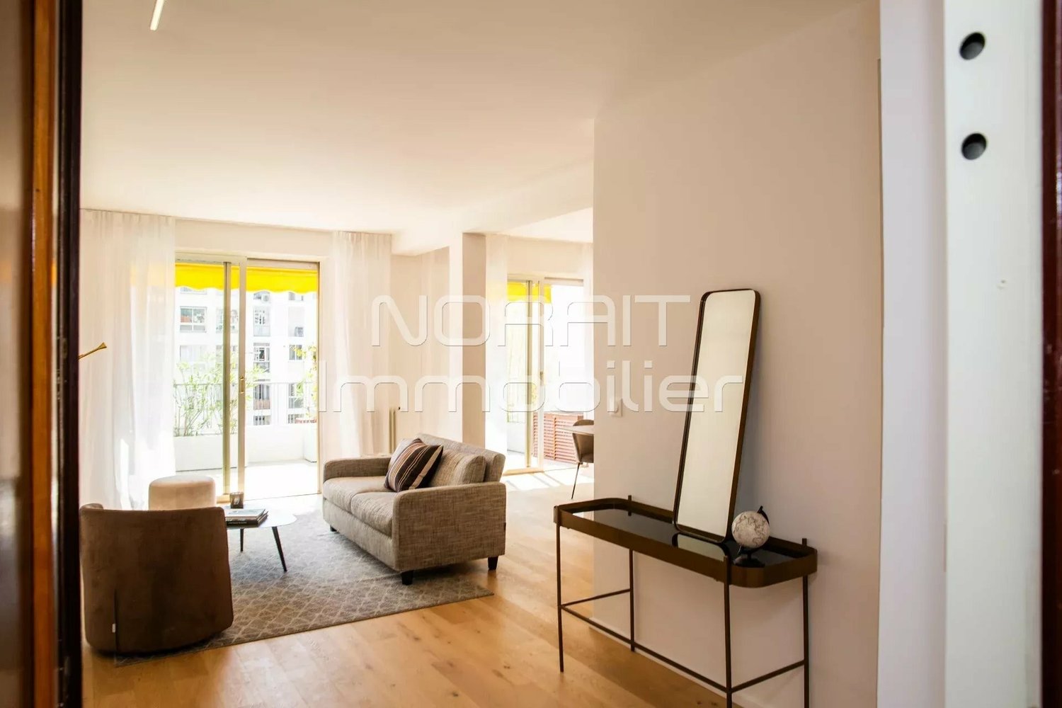 Property photo in Carre d'Argent