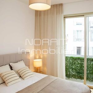 Property in Carre d'Argent