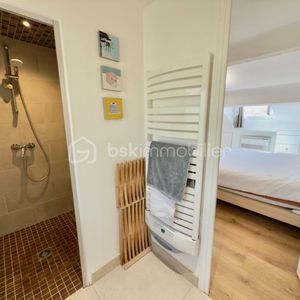 Property in Carre d'Argent