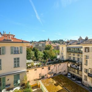 Property in Carre d'Argent