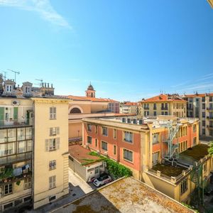 Property in Carre d'Argent