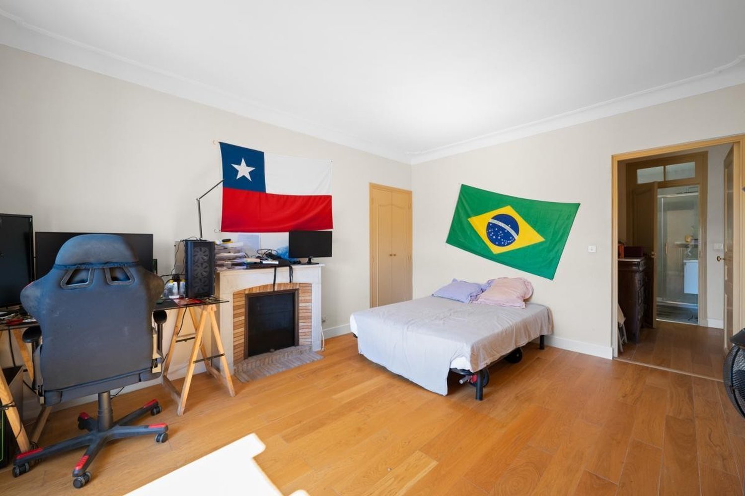 Property photo in Carre d'Argent