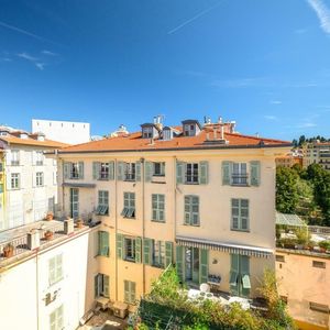 Property in Carre d'Argent