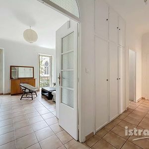 Property in Carre d'Argent