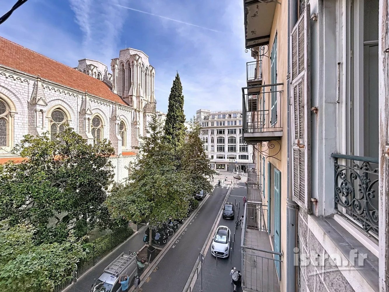 Property photo in Carre d'Argent