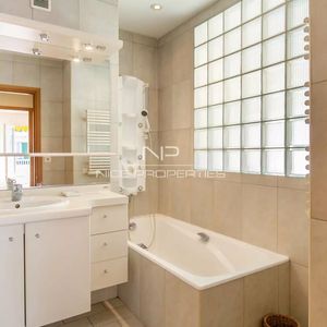 Property in Carre d'Argent