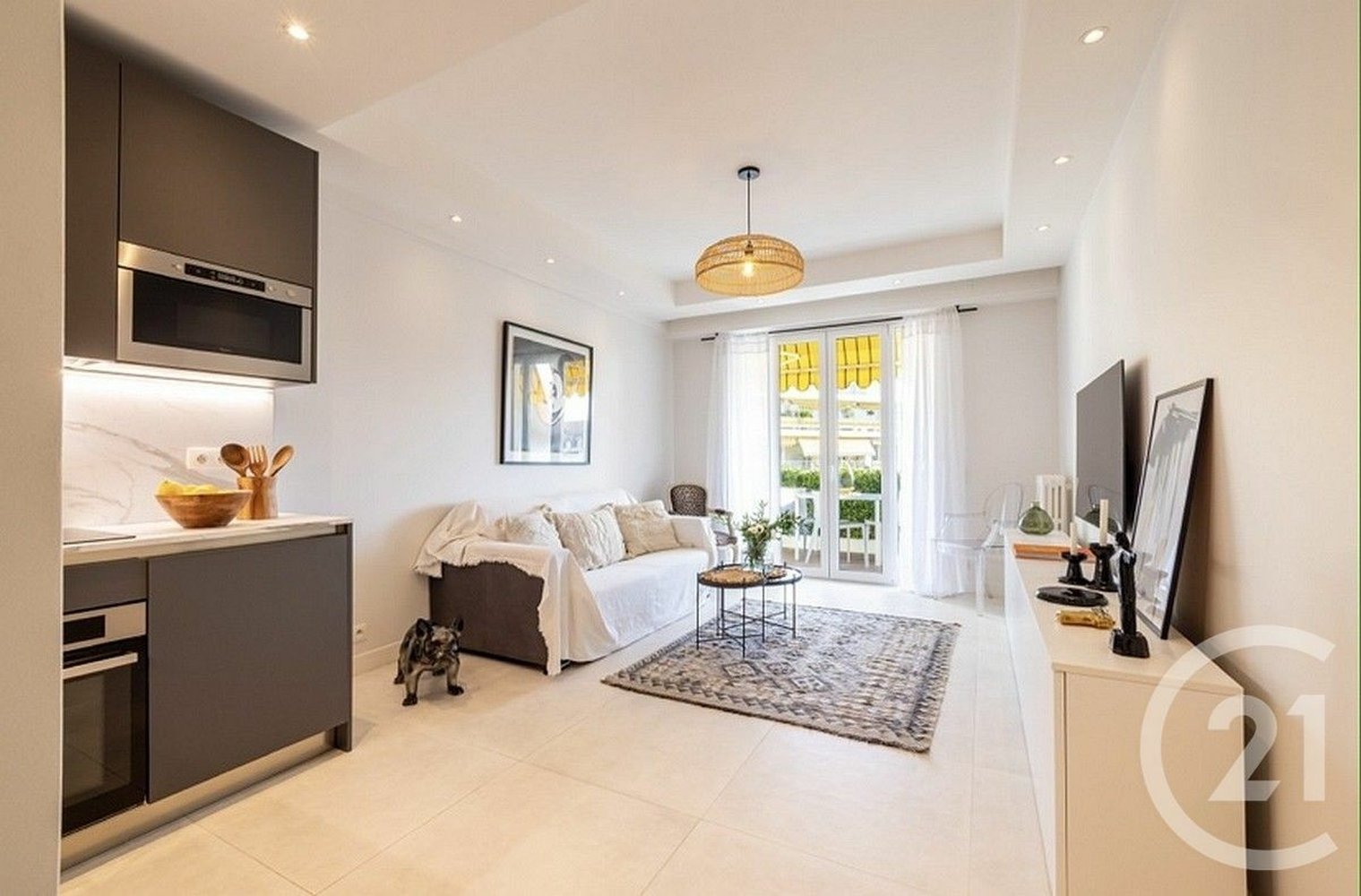 Property photo in Carre d'Argent