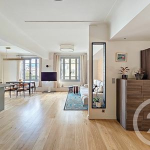 Property in Carre d'Argent