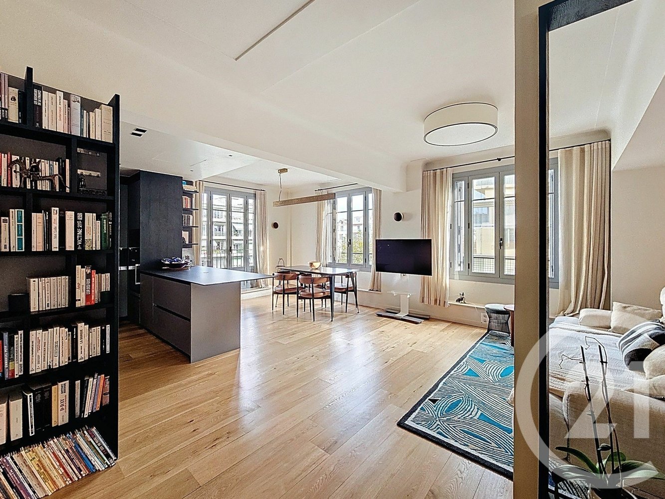 Property photo in Carre d'Argent