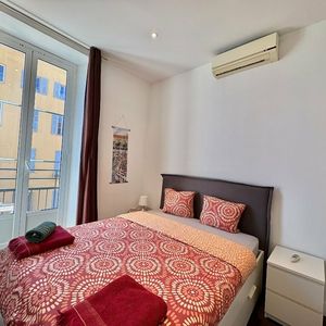 Property in Carre d'Argent