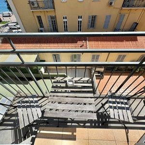 Property in Carre d'Argent