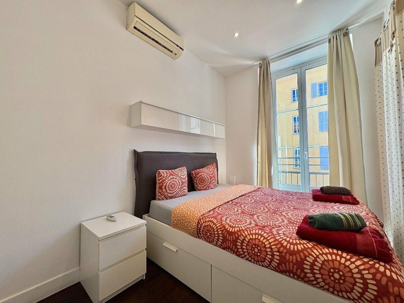 Property photo in Carre d'Argent