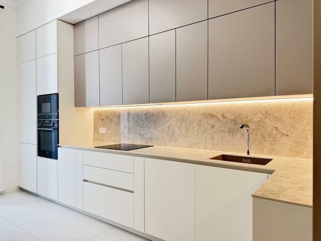 Property photo in Carre d'Argent