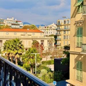 Property in Carre d'Argent