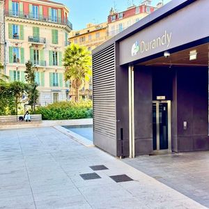 Property in Carre d'Argent