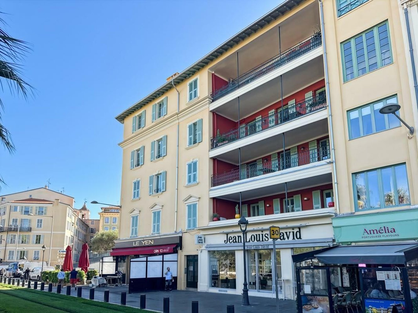 Property photo in Carre d'Argent